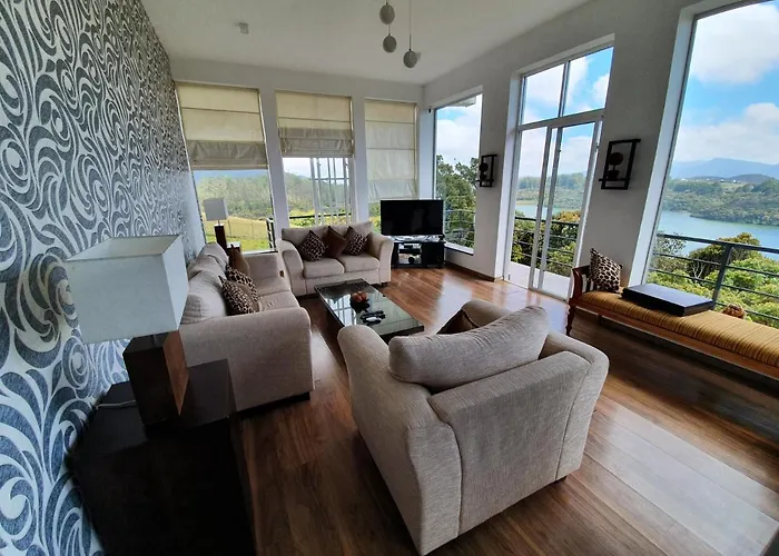 Tranquil Villa - Stunning Views With Free Breakfast Nuwara Eliya